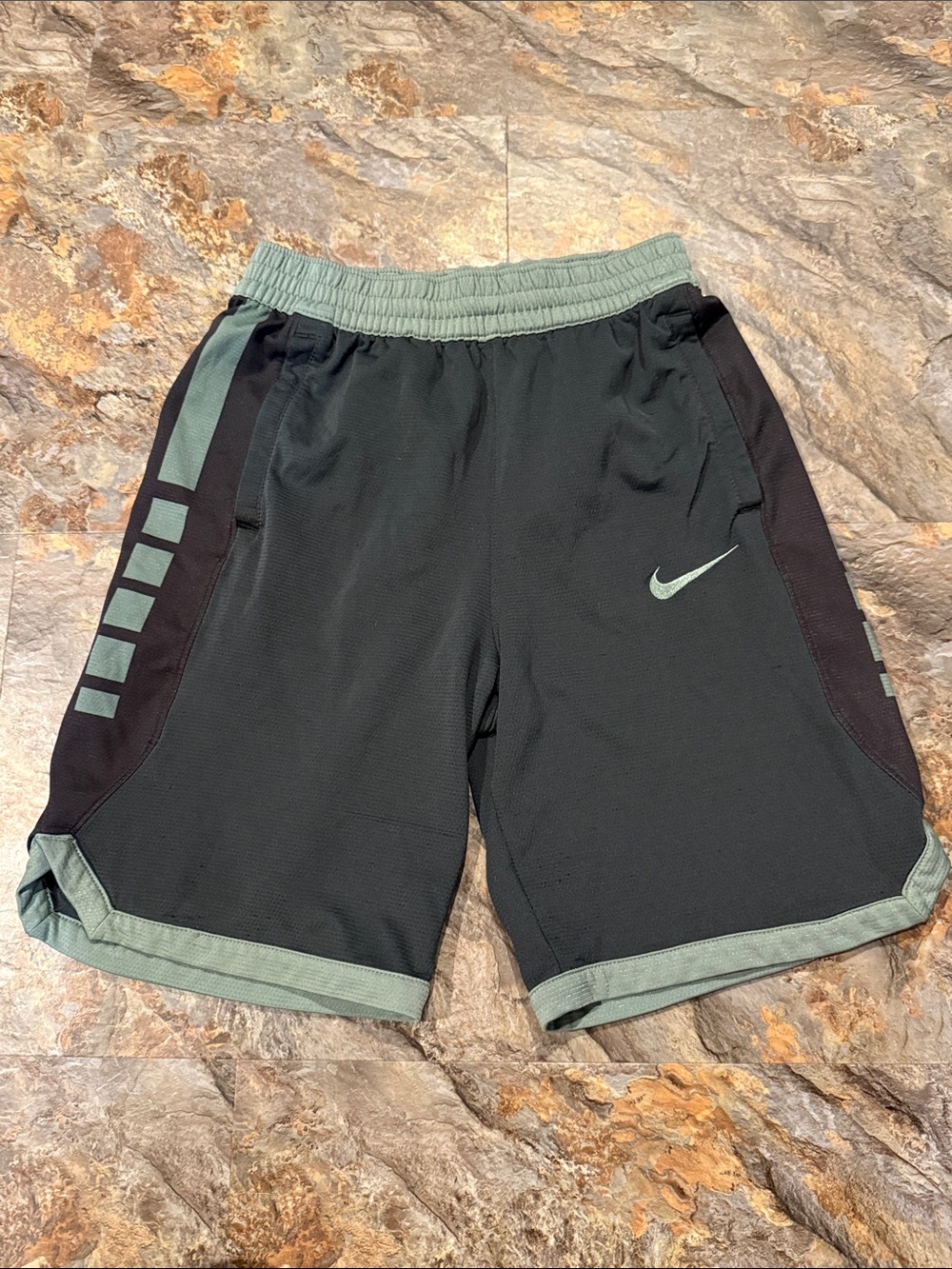 Nike youth boys size large Black and Sage Performance Athletic Shorts